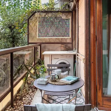 Apartment Vaticano 44 By Hili